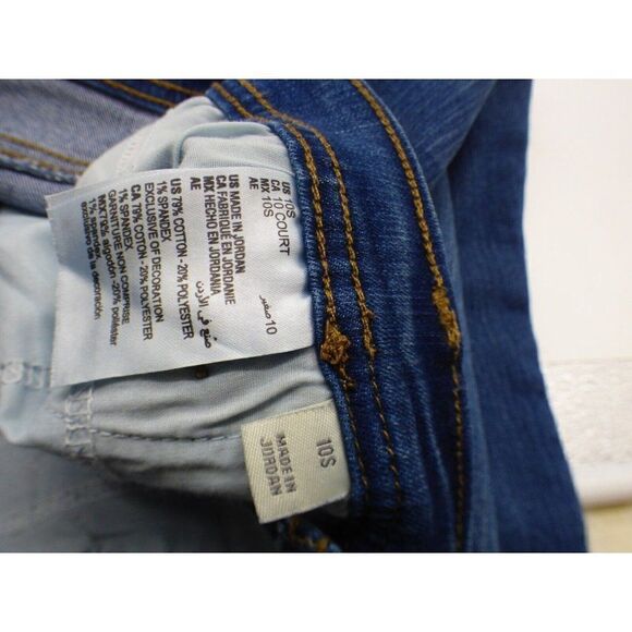 Stye& Co Hi Rise Slim-Leg curvy Fit Jeans, Short, 10S, Vernona Wash - Picture 8 of 10